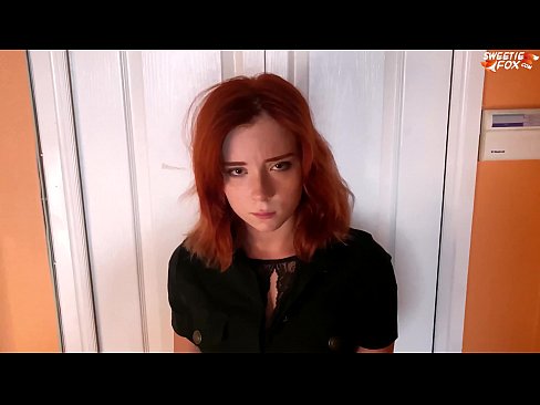 ❤️ Ghearr Garda Slándála Pionós ar Bhean Réidh as Siopadóireacht - Cum I mBéil ️❌  Porn  ag ga.28films.ru ❤